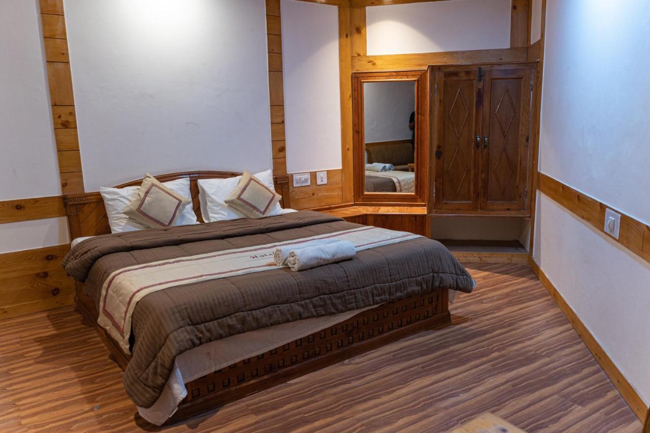 The Conifer Hotell Manāli Eksteriør bilde